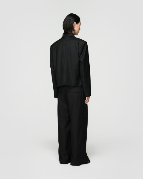 Пиджак Shortened Blazer Berhasm, цвет: Черный bla24-8-black |новая коллекция купить онлайн