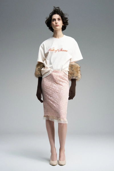 Плотная футболка с вышивкой WALK OF SHAME, цвет: белый, TSH021 купить онлайн