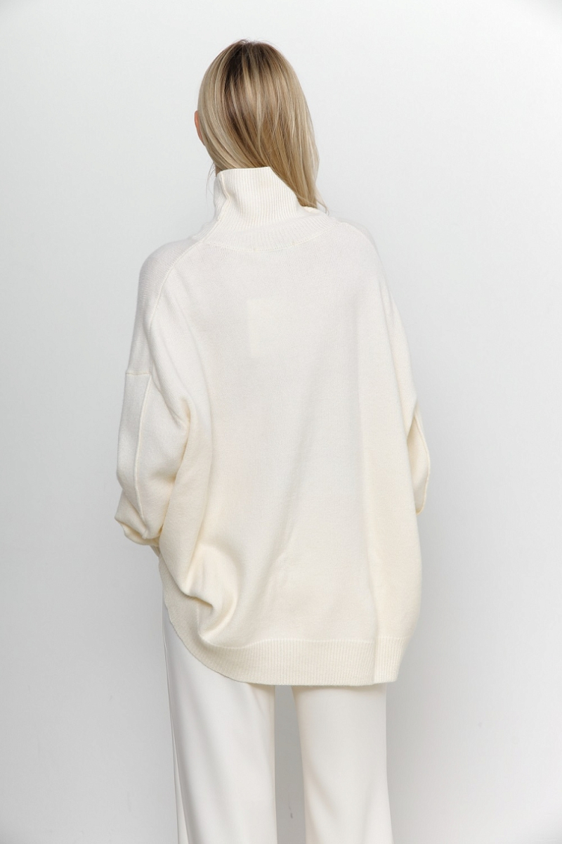 Свитер c горлом oversize Ricoco, цвет: молочный, 1825/1 купить онлайн