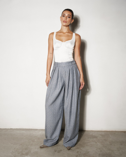 Брюки бананы ELIZABETH BLUE JEANS YONS, цвет: голубой,  купить онлайн