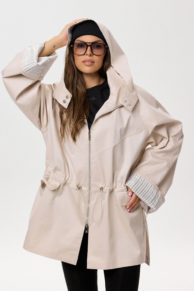 Парка с капюшоном