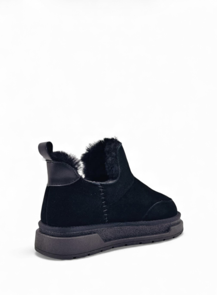 Угги из натуральной замши GRANDERA, цвет: Черный  купить онлайн