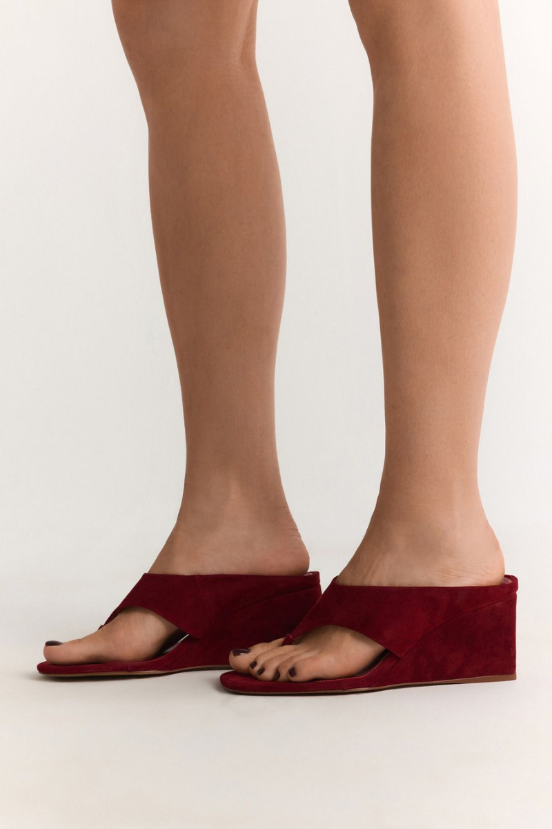 Босоножки из натуральной замши Lera Nena, цвет: красный LN.206.19231.320 купить онлайн