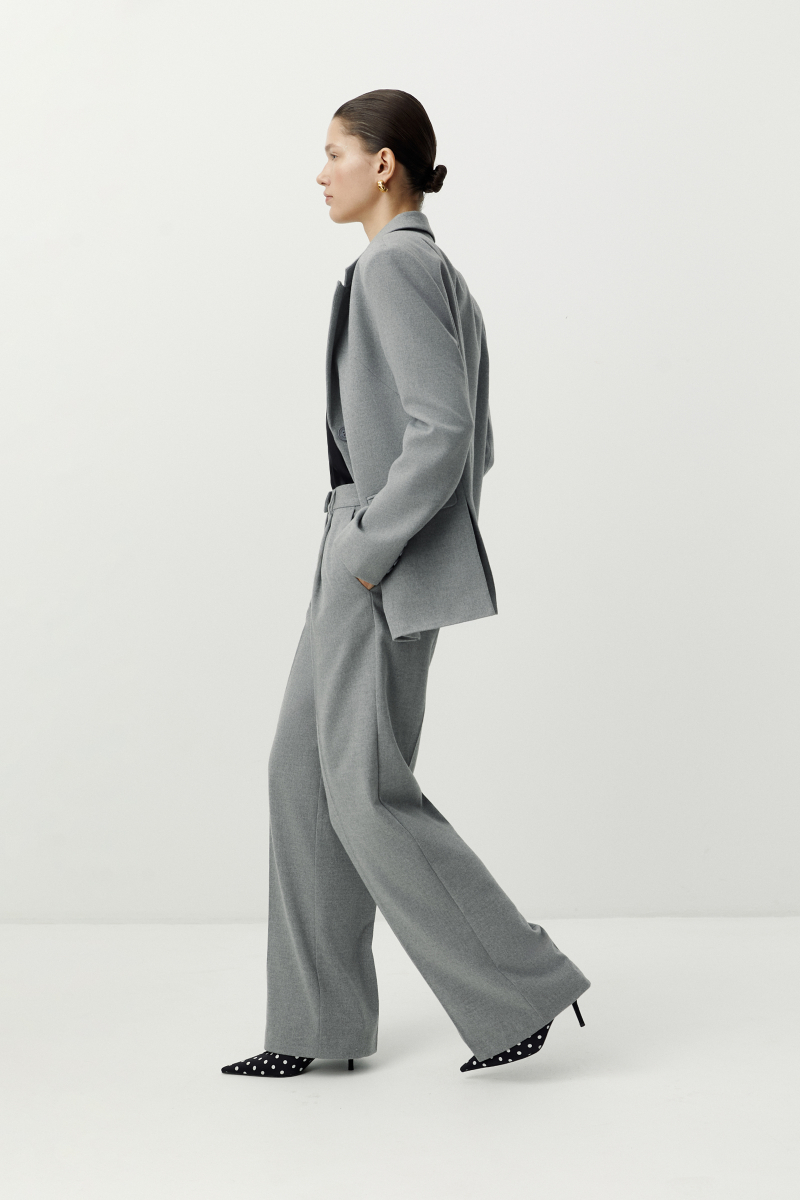 Пиджак оверсайз с боковыми разрезами из костюмной ткани Charmstore, цвет: серый меланж, 109-19535-889 купить онлайн