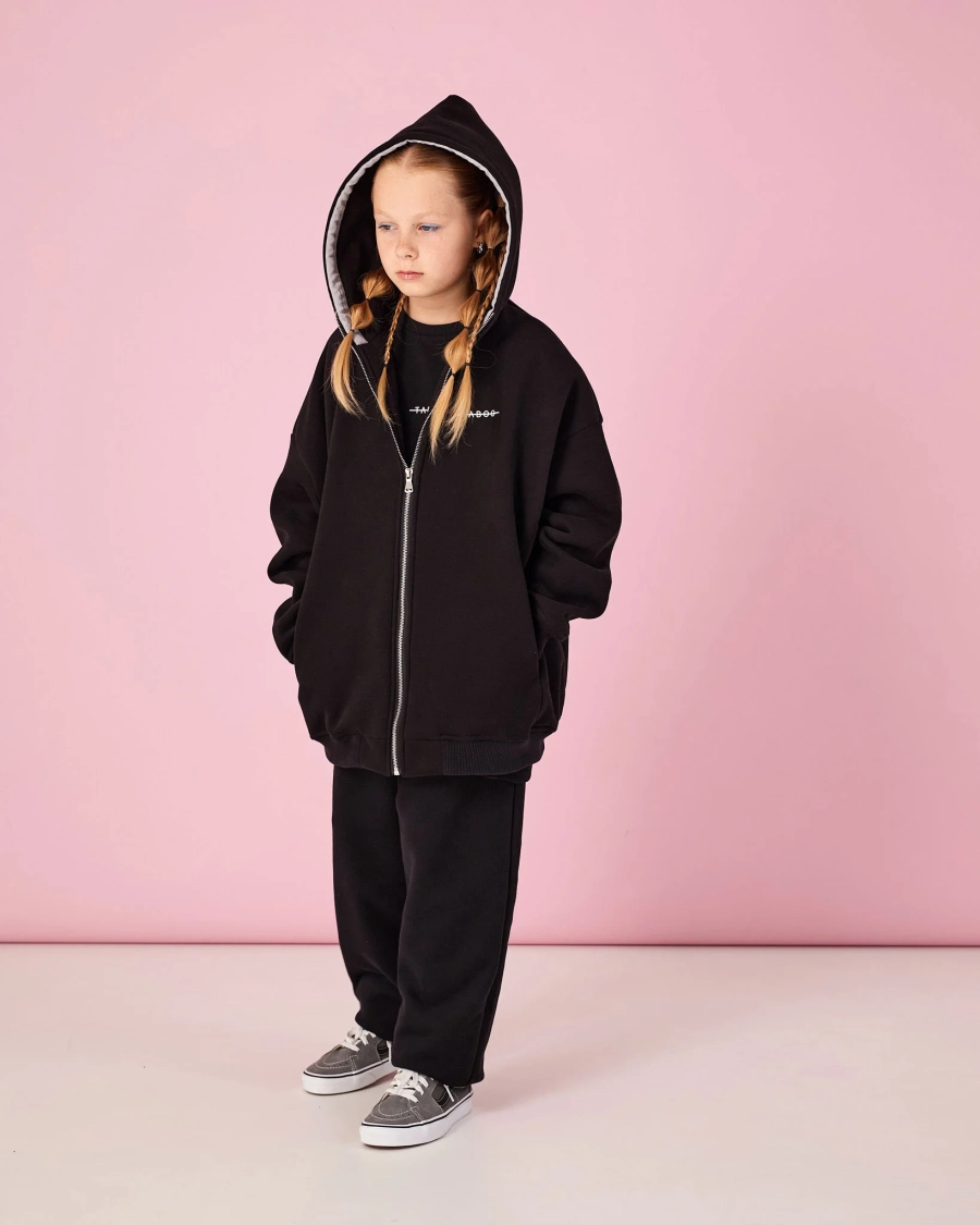 Табушка с капюшоном