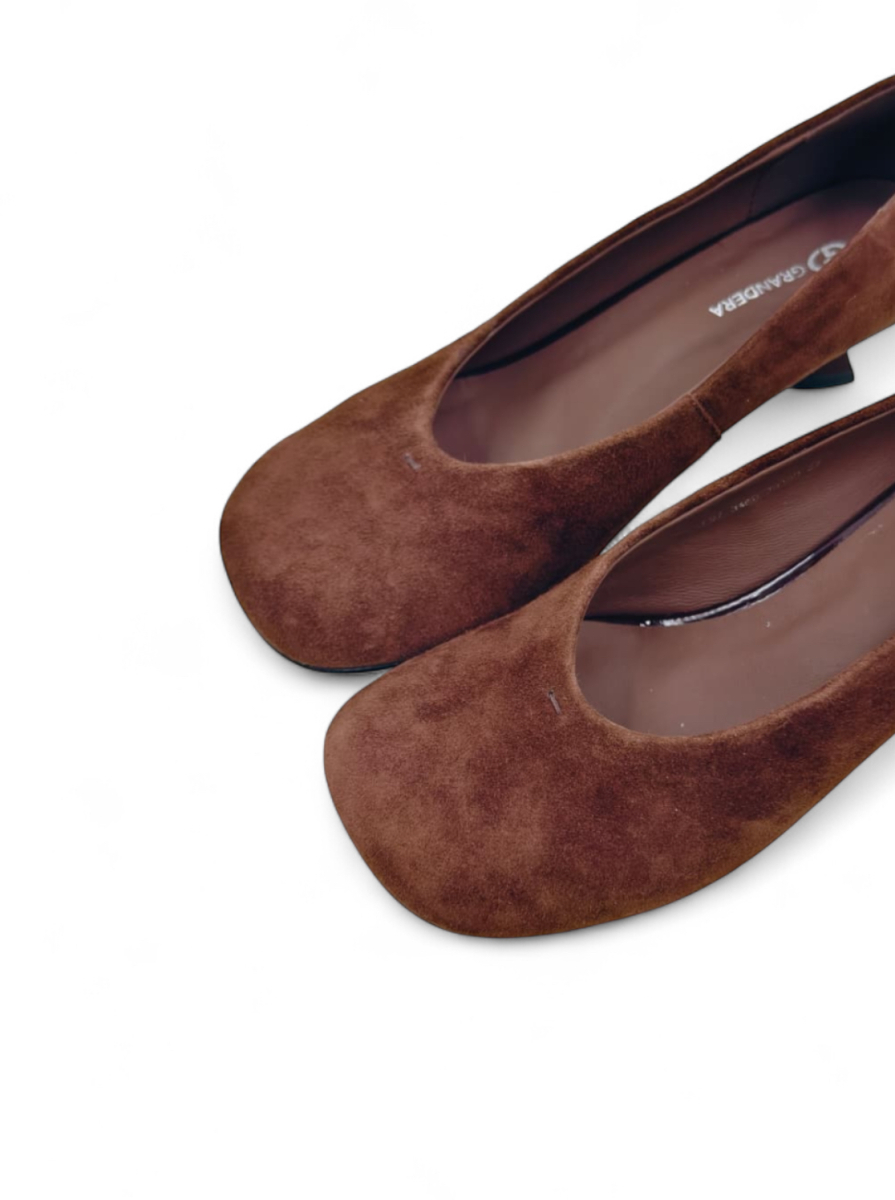 Туфли на каблуке из натуральной замши GRANDERA, цвет: коричневый f97-346d-jh199 (885) купить онлайн