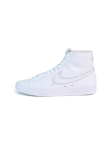 Кроссовки мужские Nike Blazer Mid 77 Vintage "Airbrush - Photon Dust" NKDADDYS SNEAKERS, цвет: белый FD6924-100 купить онлайн