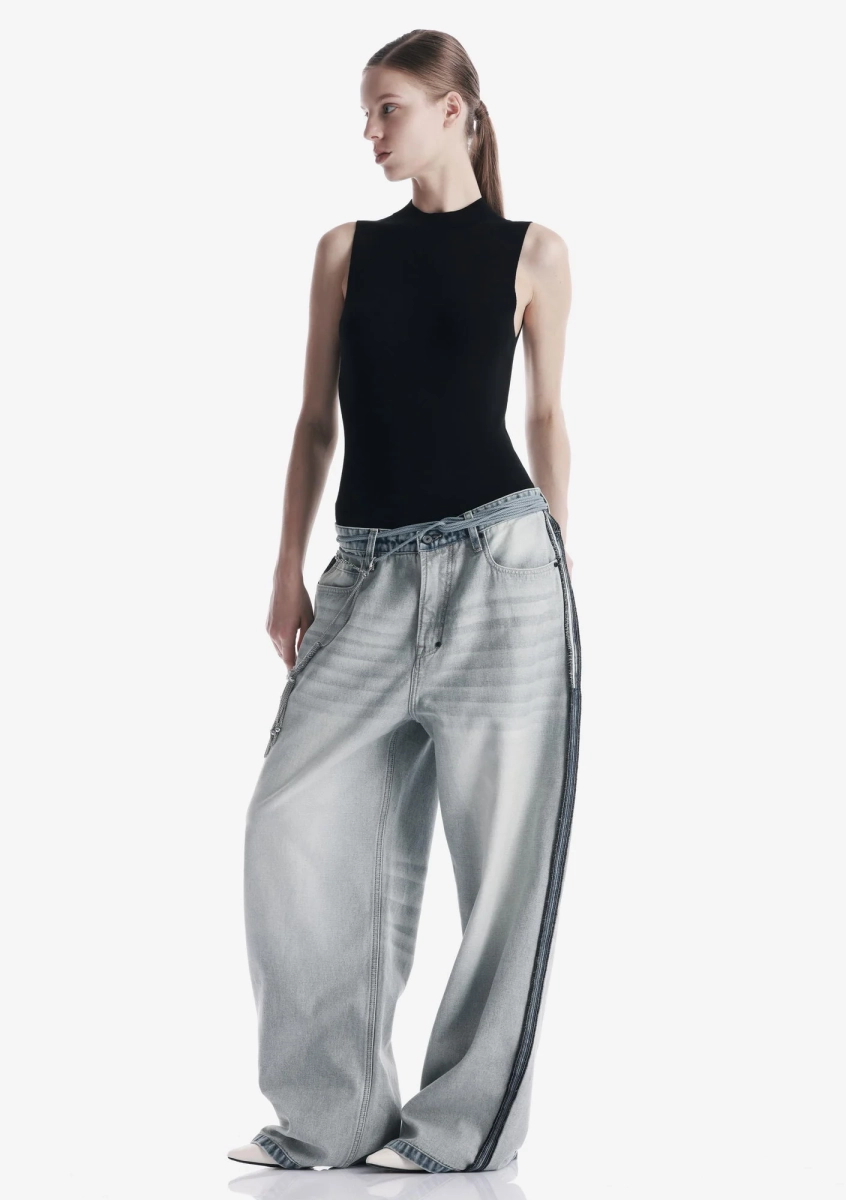 Широкие джинсы KRAKATAU, цвет: бледно-голубой, Ru226-63 купить онлайн