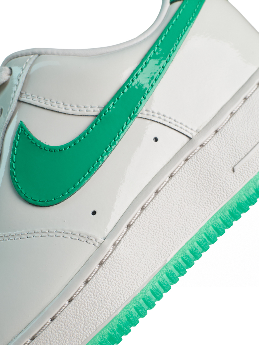 Кроссовки мужские Nike Air Force 1 Low "Stadium Green" NKDADDYS SNEAKERS, цвет: белый HF4864-094 купить онлайн