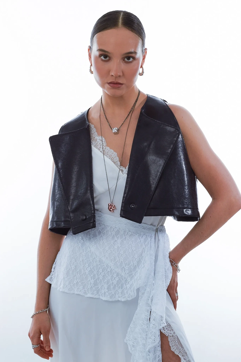 Серебряное колье «Белка» SBLESKOM, цвет: серебро, 31865 купить онлайн