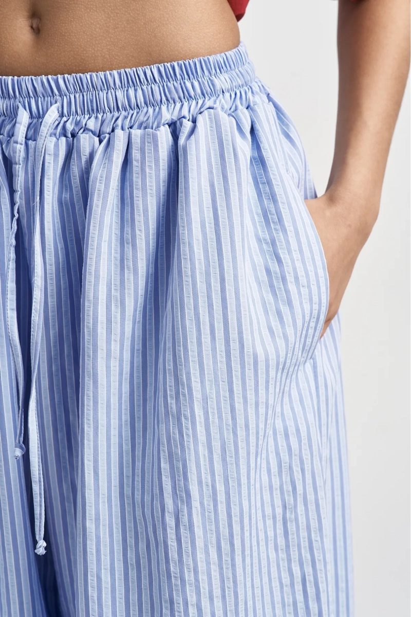Брюки-алладины в полоску в цвете Голубой Erist store, цвет: голубой, НФ-00003516 купить онлайн