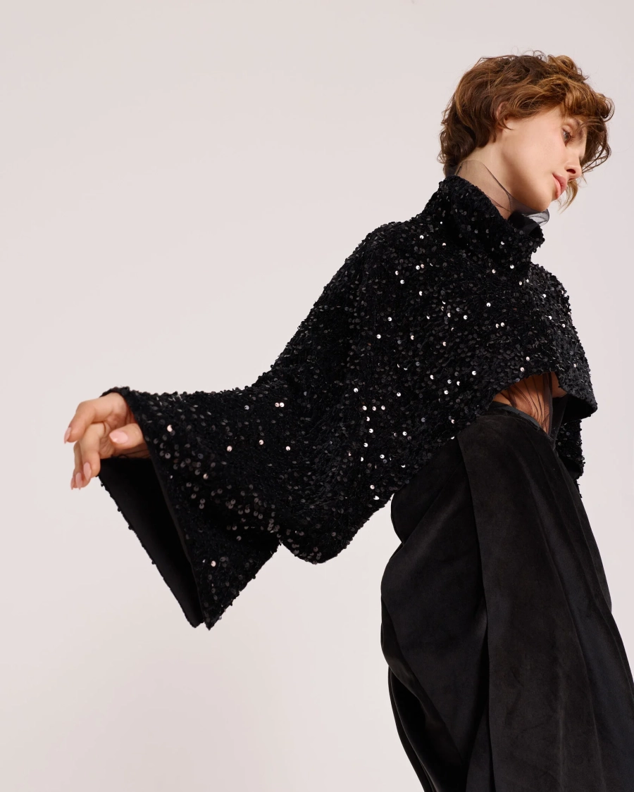 Манишка-кейп из пайеток Anmuse, цвет: Черный, CP25W222-BLC купить онлайн