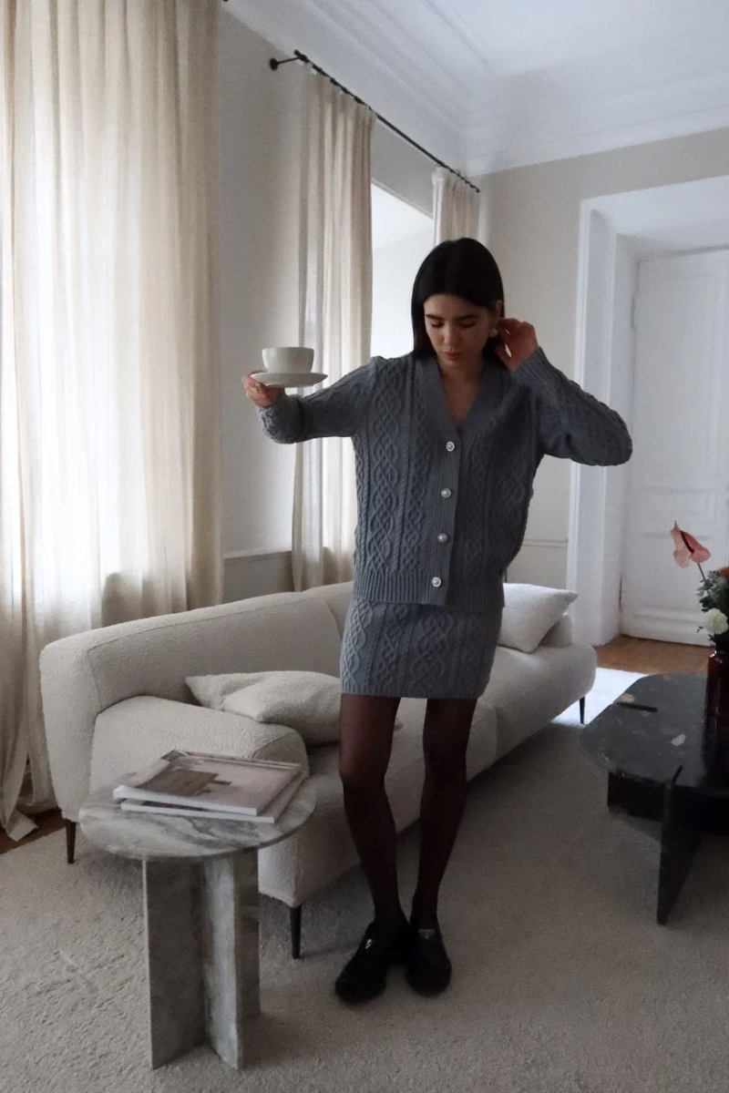 Костюм с косами кардиган и юбка VELVET, цвет: серый, 00-00004746 купить онлайн