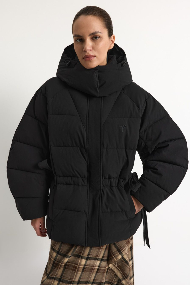 Пуховик с капюшоном TOPTOP, цвет: Черный, TT.042.17963.900 купить онлайн