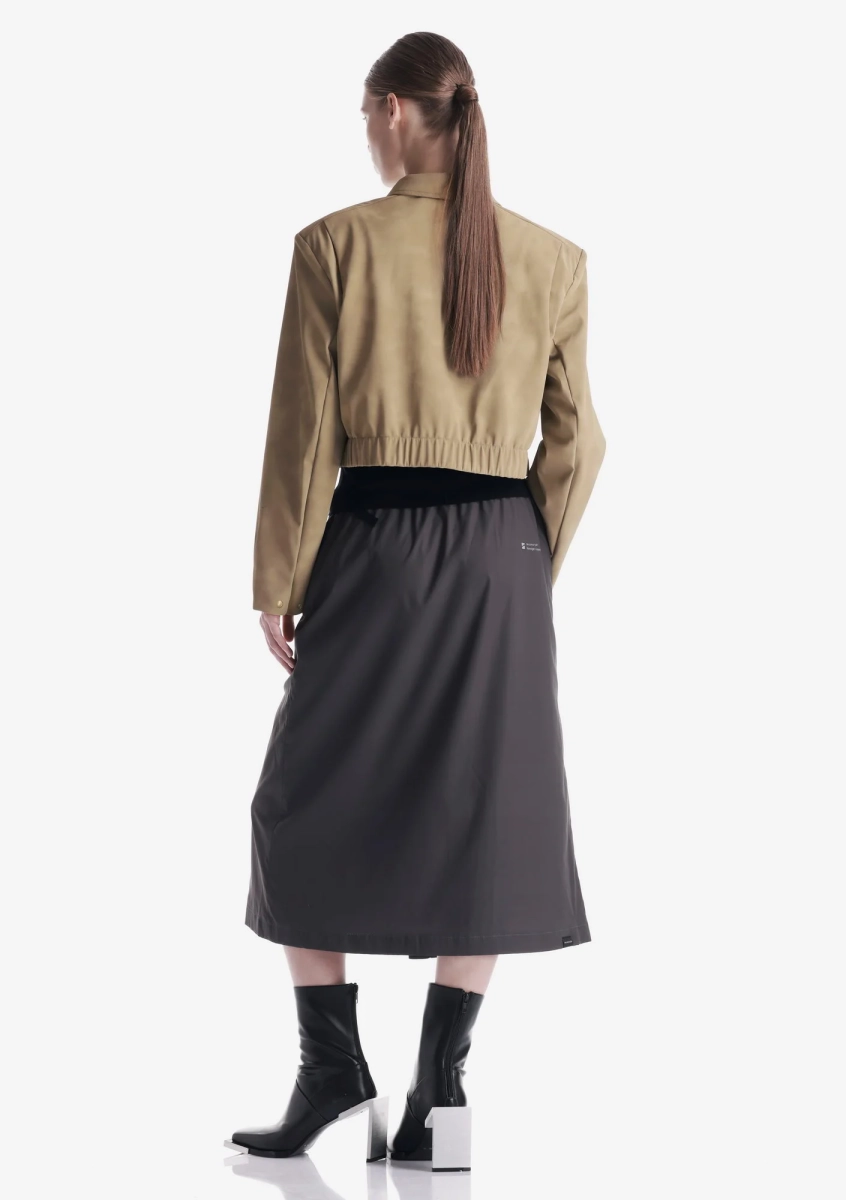 Укороченная куртка из экозамши KRAKATAU, цвет: светлый тауп, Qw576-810 купить онлайн