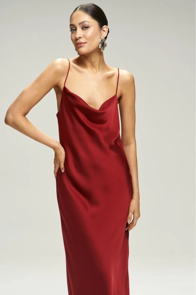 Платье-комбинация на тонких бретелях Red Erist store, цвет: красный, НФ-00002953 купить онлайн