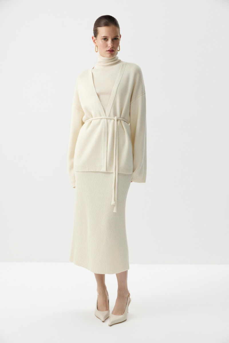 Кардиган из шерсти с поясом Charmstore, цвет: белый, 305-51798-111 купить онлайн