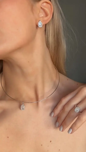 Кольцо с лунным камнем и фианитом Diamond