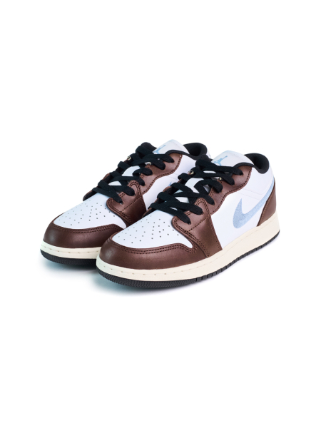 Кроссовки подростковые Jordan 1 Low SE "Mocha Blue Grey" NKDADDYS SNEAKERS, цвет: белый, FQ8156-142 со скидкой купить онлайн