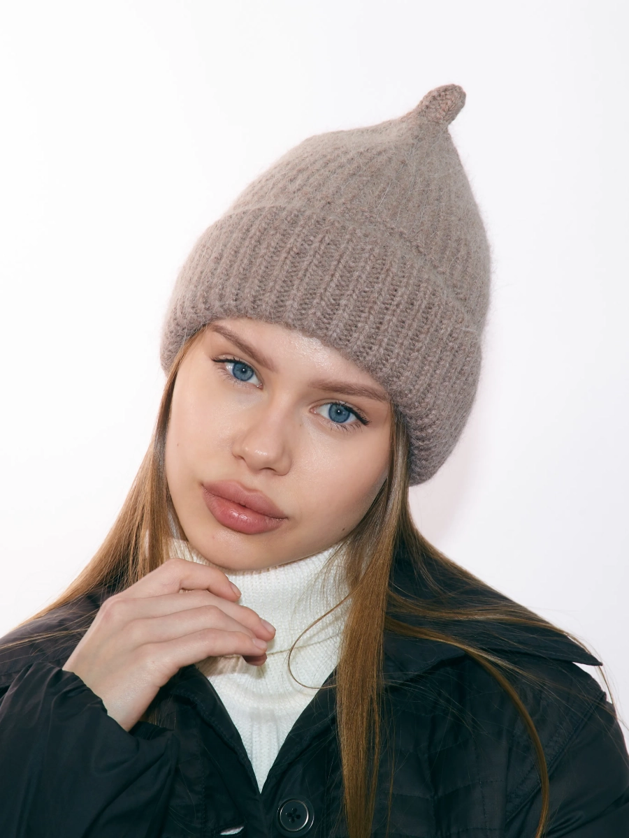 Шапка из ангоры Бини LIBERT'A, цвет: темно-коричневый 335694 купить онлайн