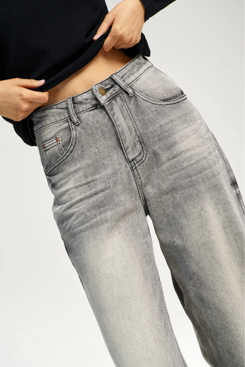 Джинсы RELAXED с потертостями Grey Erist store, цвет: серый, НФ-00003126 купить онлайн