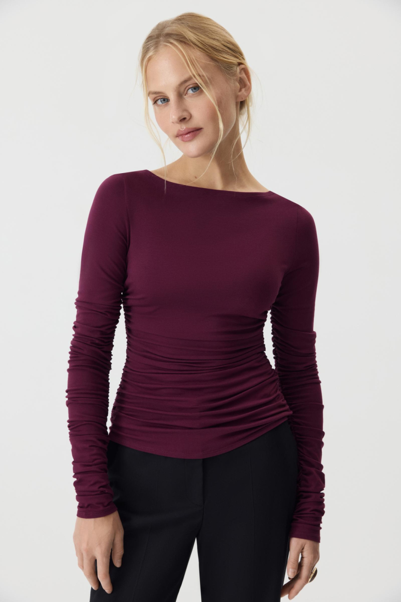 Лонгслив с драпировкой