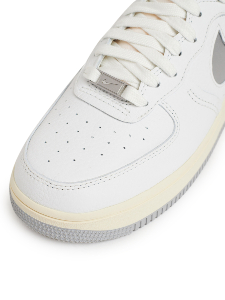 Кроссовки женские Nike Air Force 1 High Sculpt "Silver" NKDADDYS SNEAKERS, цвет: белый DC3590-101 купить онлайн