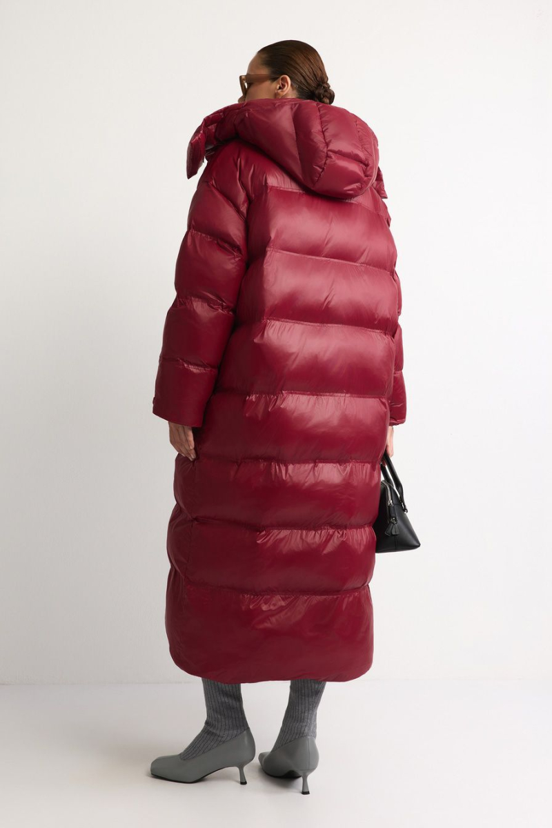 Пуховик с капюшоном TOPTOP, цвет: Бордовый, TTS.042.18556.330 купить онлайн