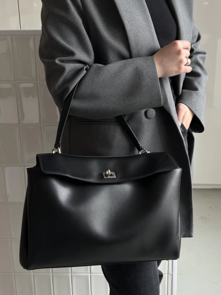 Сумка SANDRA MEDIUM brand salad, цвет: silver black  купить онлайн