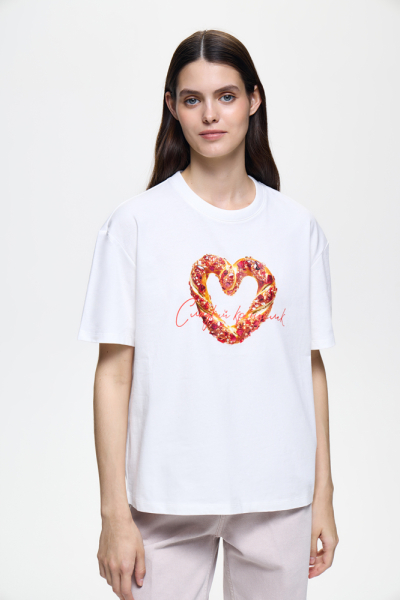 Футболка с принтом