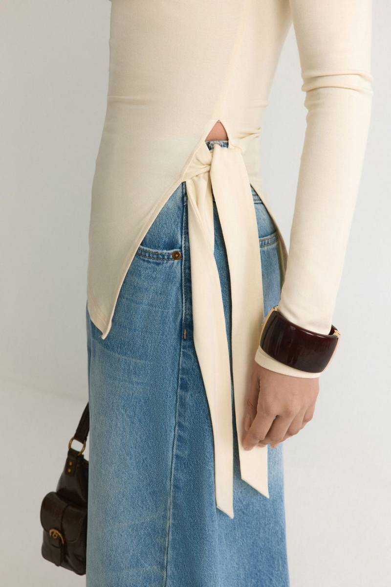 Лонгслив из смесовой вискозы TOPTOP, цвет: молочный, TT.025.19447.120 купить онлайн