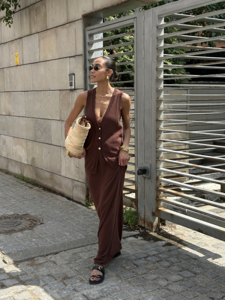 Костюм жилетка и юбка