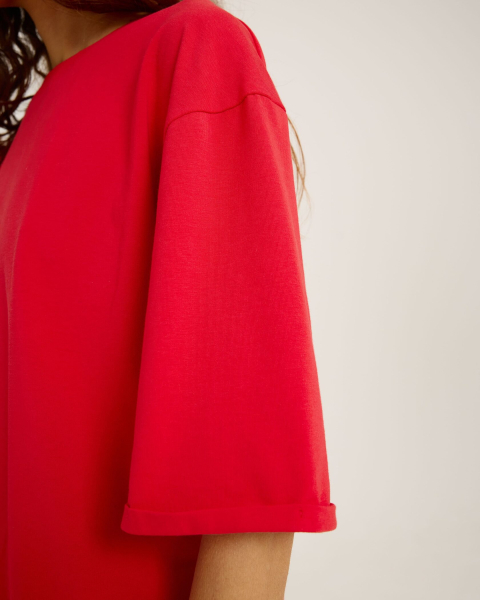 Футболка RED SS25