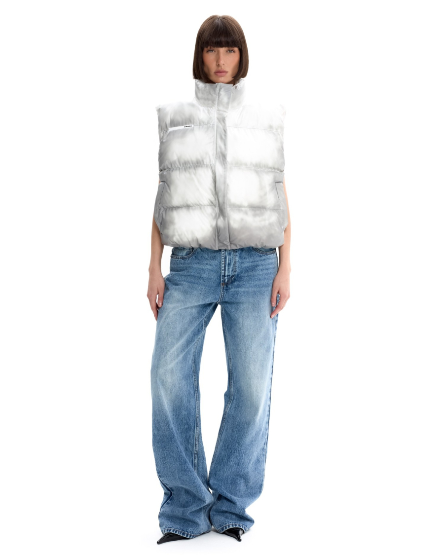 Жилет базовый мини с эффектом термохрома Suborbia, цвет: серо-белый, 006982 купить онлайн