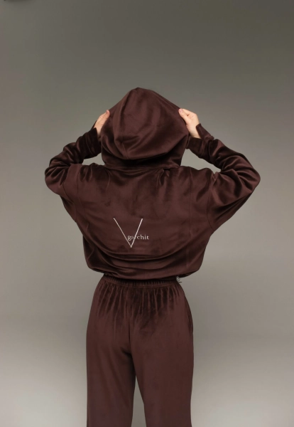 Бомбер Velour с капюшоном