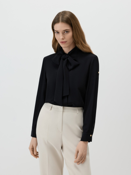 Рубашка с шарфом-лавальер