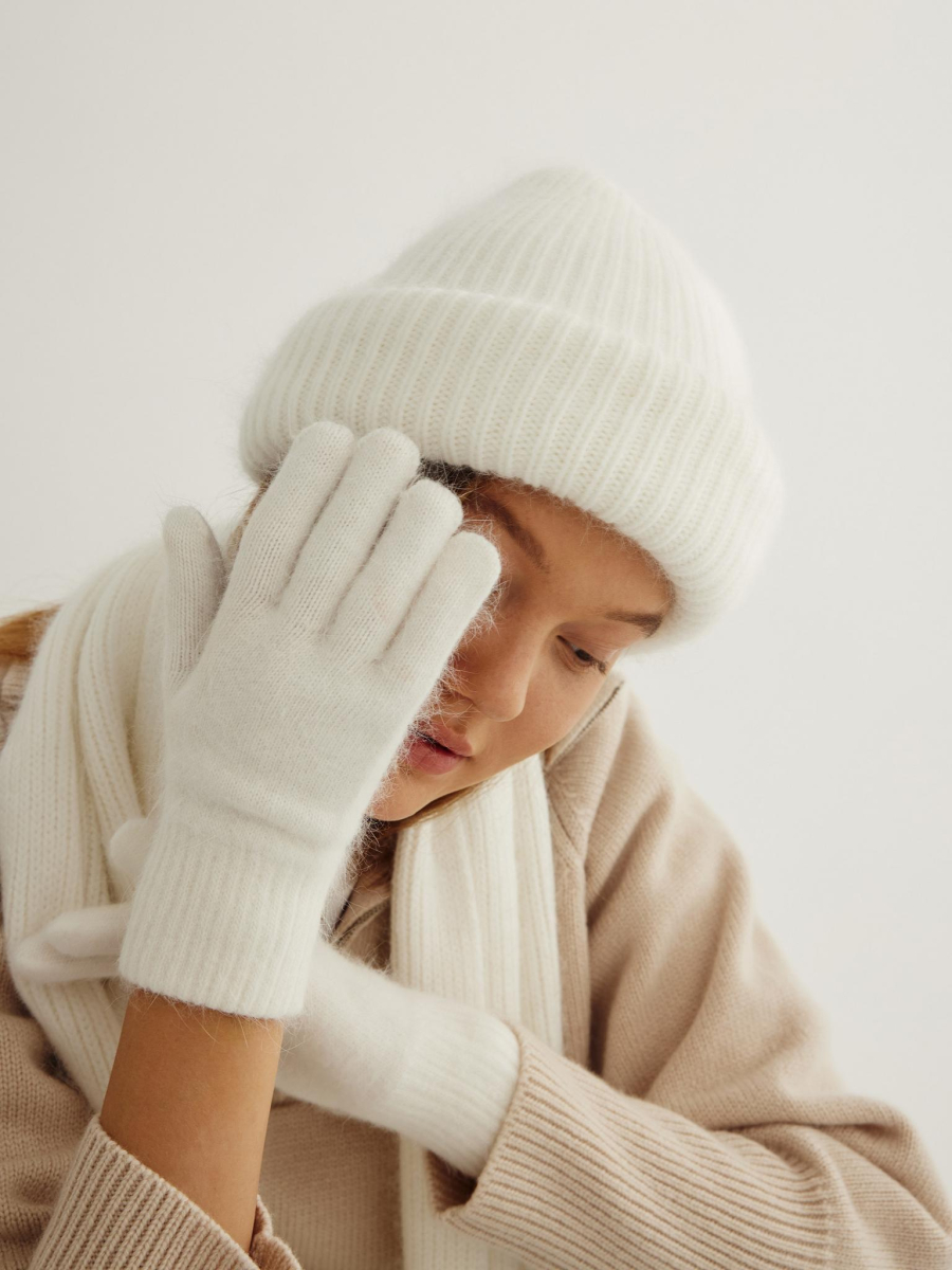 Перчатки из ангоры Chaika, цвет: молочный PR-6 купить онлайн