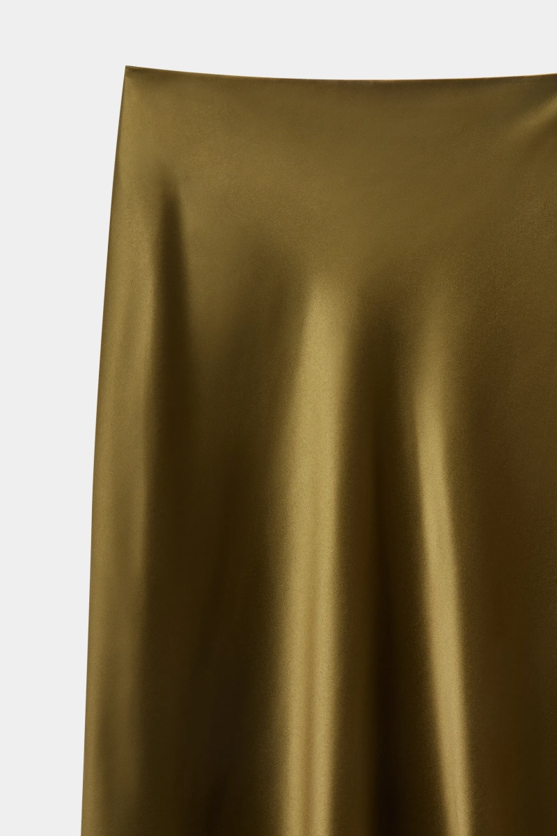 Юбка миди из атласа