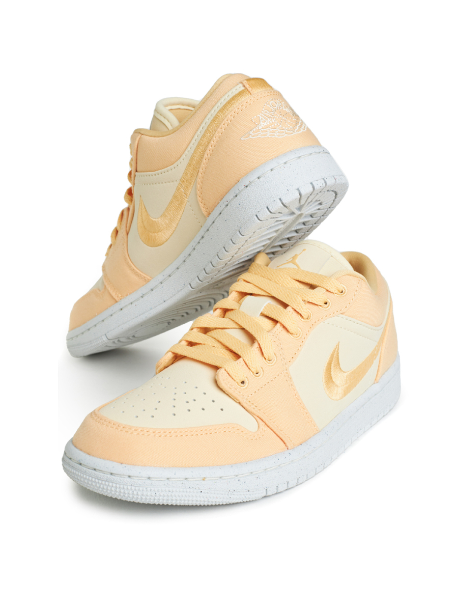 Кроссовки женские Jordan 1 Low SE "Celestial Gold" NKDADDYS SNEAKERS, цвет: оранжевый DV0426-200 купить онлайн