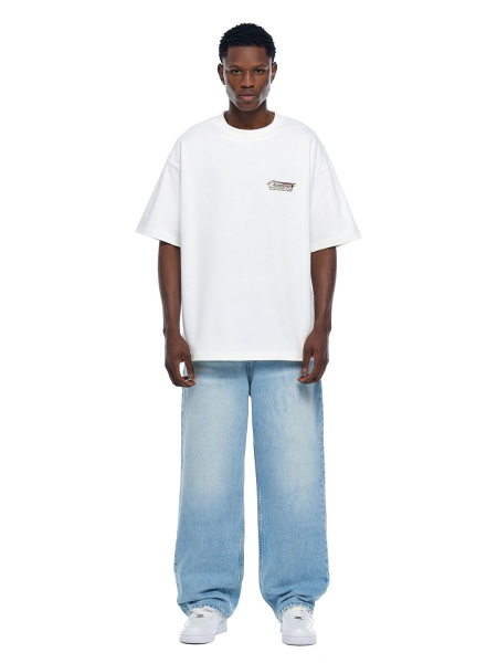 Футболка "Чемпионы" FRHT&OUT OF REACH, цвет: молочный, TSCHMPMLK купить онлайн