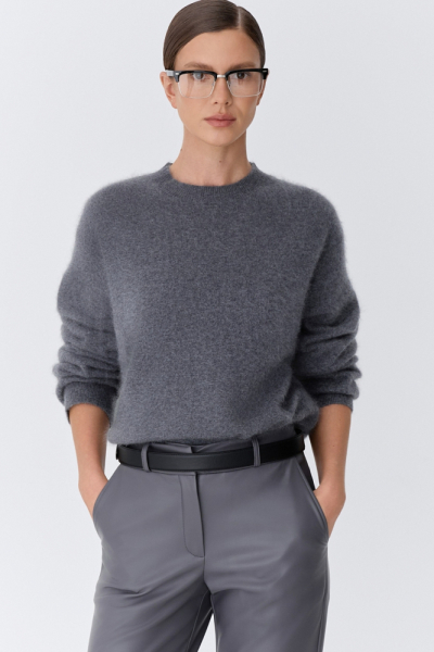 Свитер пушистый из 100% шерсти