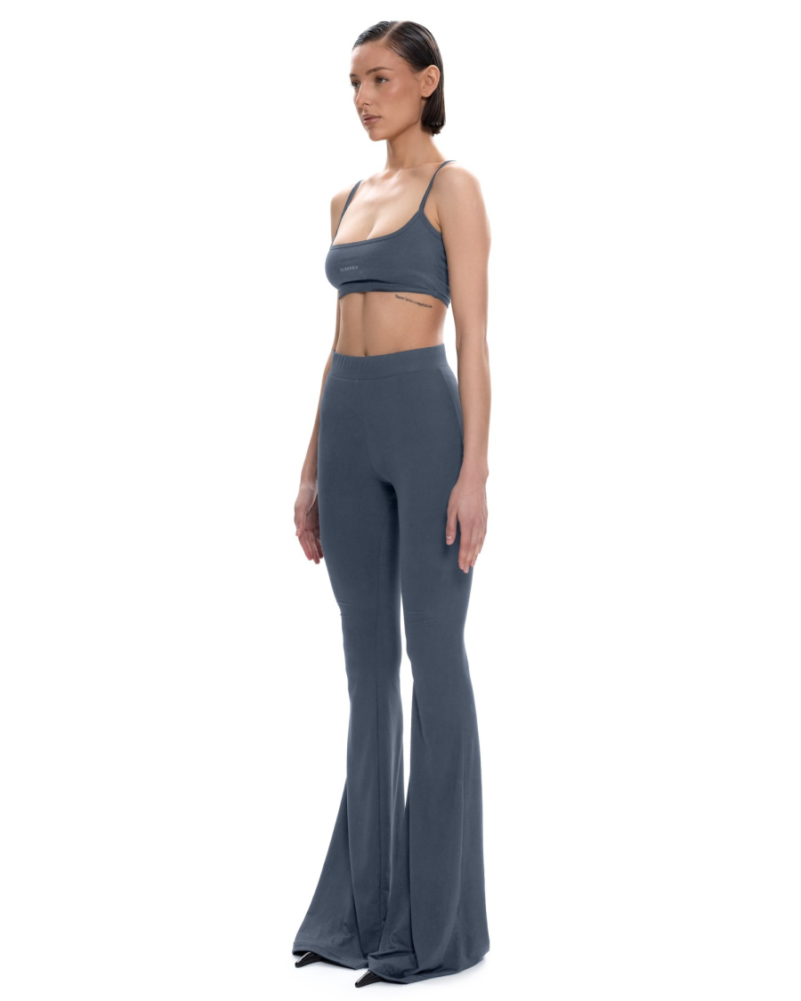 Брюки клёш базовые Suborbia, цвет: графит, 006845 купить онлайн