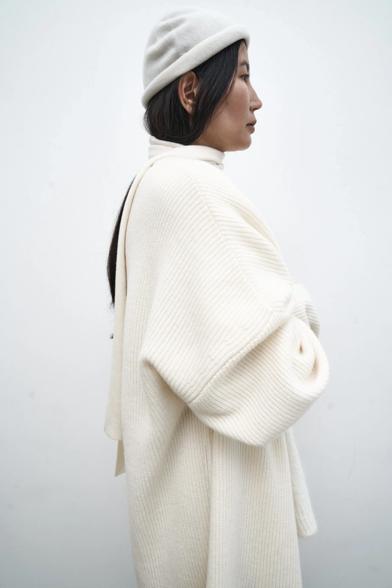 Шапка из шерсти мериноса Mankova, цвет: молочный МК24-05 купить онлайн