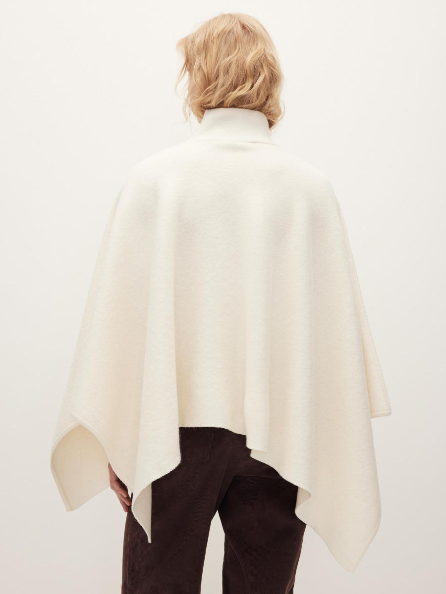 Пончо из шерсти мериноса Chaika, цвет: молочный, AW25PC01-01 купить онлайн