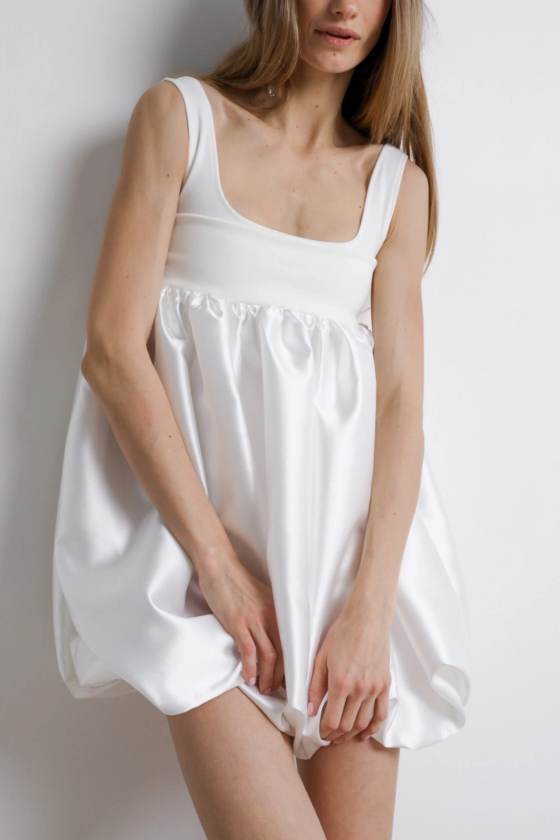 Топ Magda White
