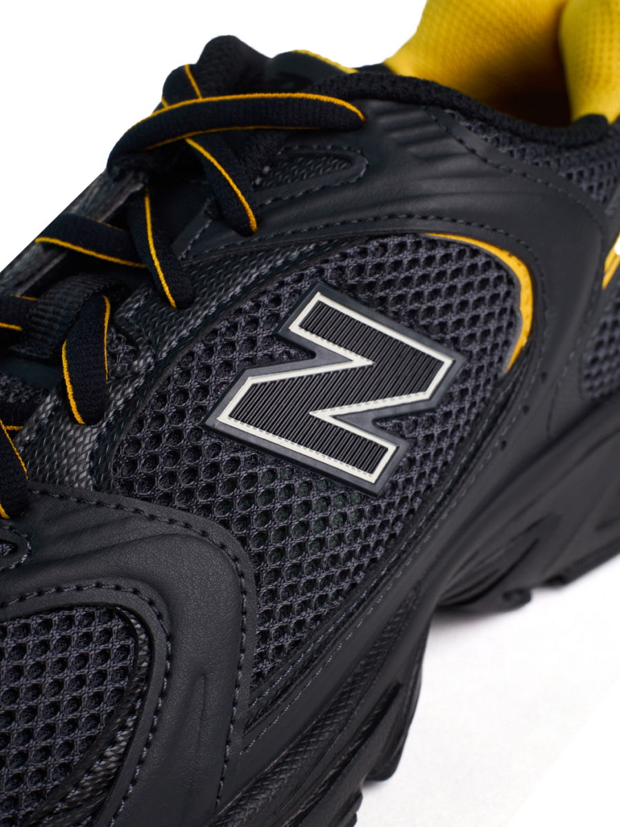 Кроссовки мужские New Balance 530 Black/Yellow NKDADDYS SNEAKERS, цвет: Чёрный MR530ZBG купить онлайн