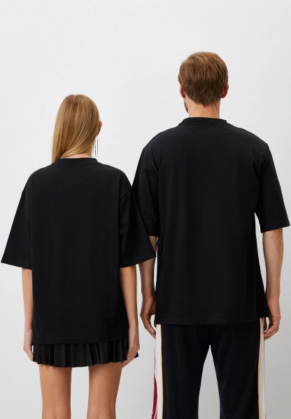 Футболка Phoebe's World Berhasm, цвет: Черный, tsh23-37-black купить онлайн