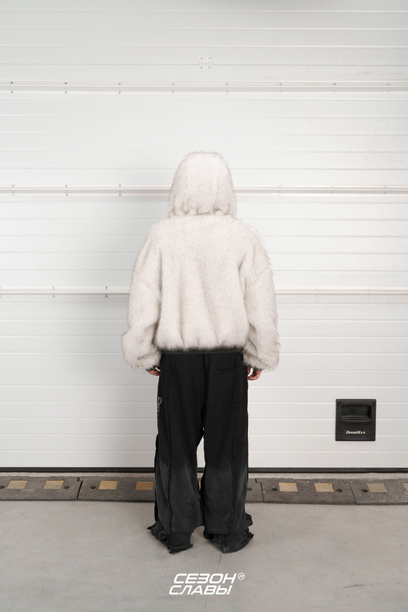 Бомбер «Пушистый» СЕЗОН СЛАВЫ, цвет: мультиколор, 1709FL111101 купить онлайн