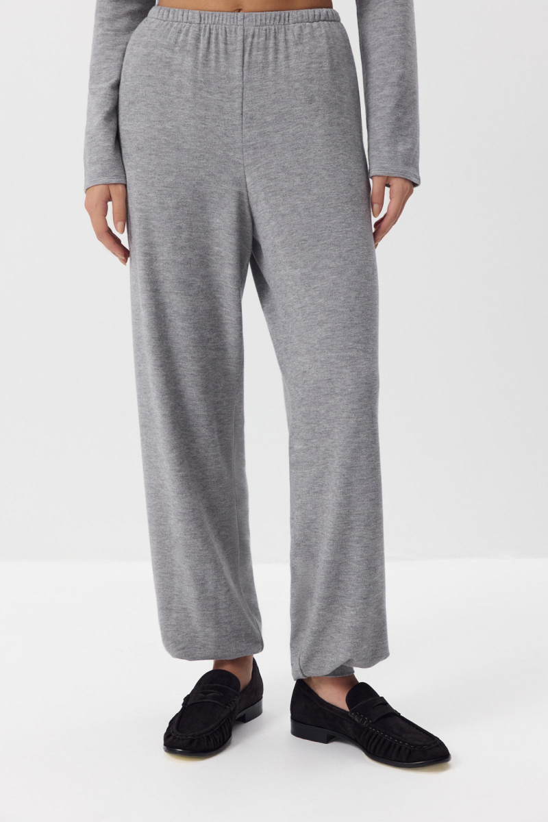 Джоггеры из мягкого трикотажа