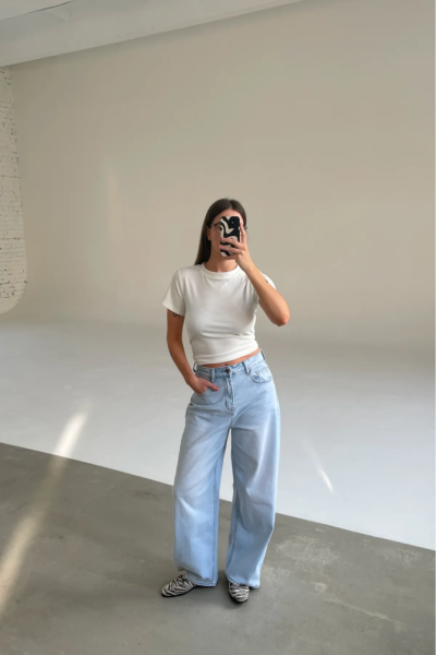 Джинсы свободные